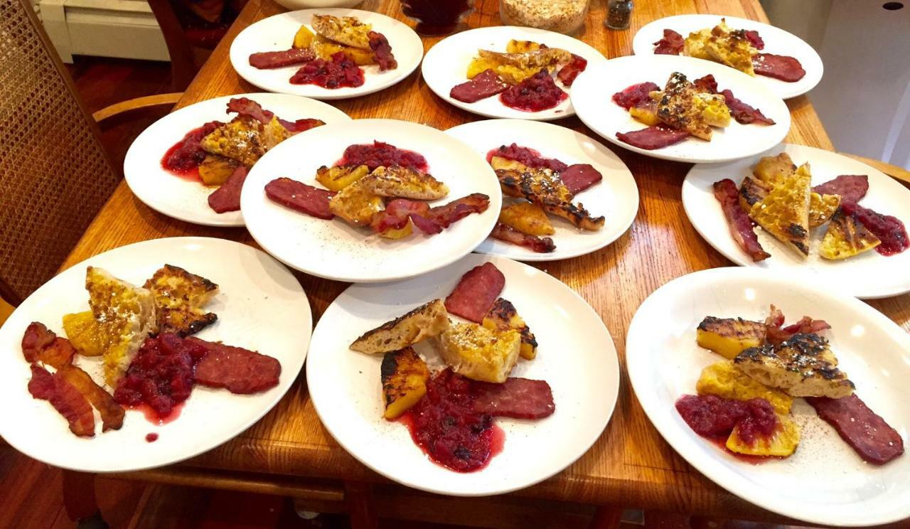 Austin House Inn Нюпорт Екстериор снимка