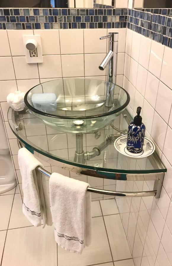 Austin House Inn Нюпорт Екстериор снимка